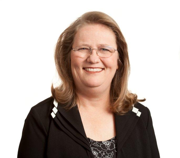 Beth Holmgren.jpg